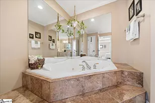 24 Carriage Dr, Greer, SC 29651 - Photo 18