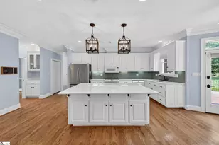 230 Kilgore Cir, Simpsonville, SC 29681 - Photo 8