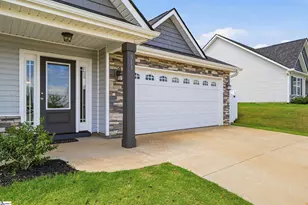 513 Fairlead Ln, Chesnee, SC 29323 - Photo 2