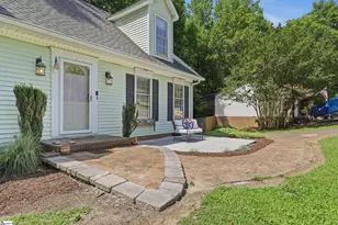 106 Buckingham Way, Taylors, SC 29687 - Photo 2
