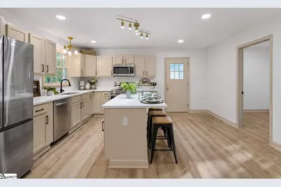 406 Rollingreen Road, Greenville, SC 29615 - Photo 12