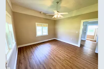 115 E Beattie Street, Liberty, SC 29657 - Photo 6