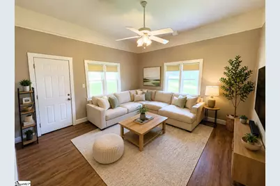 115 E Beattie Street, Liberty, SC 29657 - Photo 2