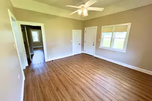 115 E Beattie St, Liberty, SC 29657 - Photo 4