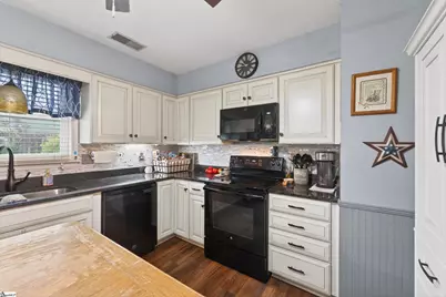 106 Baldwin Circle Circle, Mauldin, SC 29662 - Photo 14