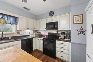 106 Baldwin Cir, Mauldin, SC 29662 - Photo 14