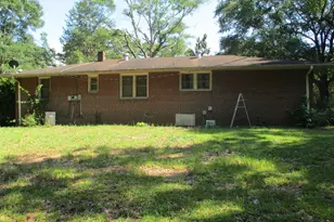 109 Crawford Dr, Belton, SC 29627 - Photo 2