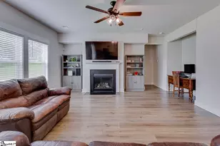 208 Roderick Ln, Greenville, SC 29605 - Photo 16