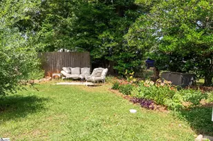 204 Rainbow Dr, Greenville, SC 29617 - Photo 32