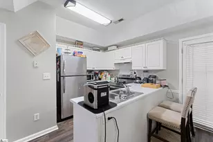 47 Huntress Dr, Greer, SC 29651 - Photo 6