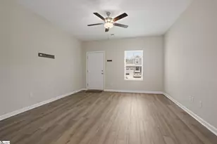 124 Brown Cir, Easley, SC 29642 - Photo 6