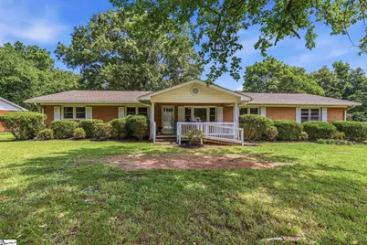 202 Flatwood Road, Spartanburg, SC 29303 - Photo 1