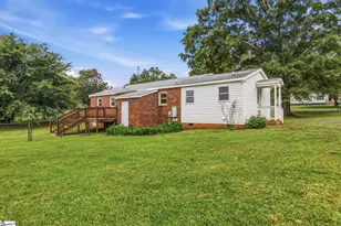 112 E Court Dr, Chesnee, SC 29323 - Photo 2