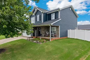 10 Clematis Dr, Taylors, SC 29687 - Photo 2