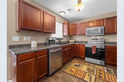 10 Clematis Drive, Taylors, SC 29687 - Photo 8