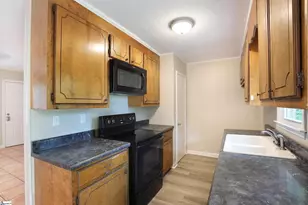 108 Rollingwood St, Central, SC 29630 - Photo 8