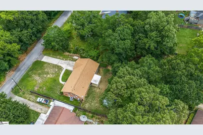 208 Pinewood Drive, Taylors, SC 29687 - Photo 34