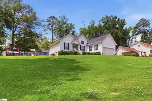 103 Pinebark Ln, Greenwood, SC 29649 - Photo 4