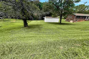 850 Forest St, Jonesville, SC 29353 - Photo 26