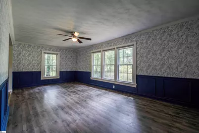 190 North Street Extension, Wellford, SC 29385 - Photo 12
