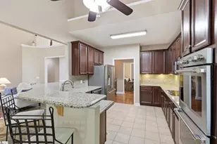 100 Yorkswell Ln, Greenville, SC 29607 - Photo 10