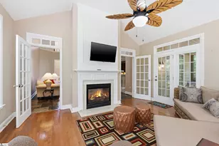 100 Yorkswell Ln, Greenville, SC 29607 - Photo 8