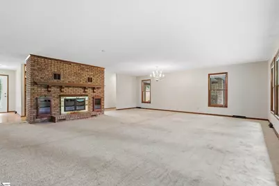 110 Trafalgar Road, Greenville, SC 29617 - Photo 6