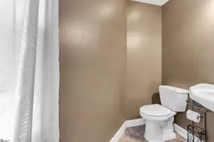 214 S Chancelor Dr, Simpsonville, SC 29681 - Photo 12