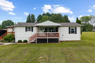 143 Perry Rd, Woodruff, SC 29388 - Photo 32