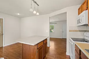 706 Harvey Rd, Greer, SC 29651 - Photo 8