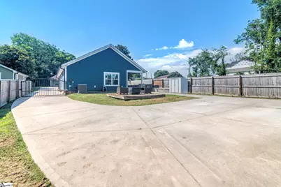 215 Maloy Street, Greenville, SC 29601 - Photo 6