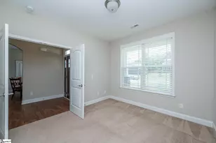 521 Turning Leaf Ln, Greer, SC 29651 - Photo 6