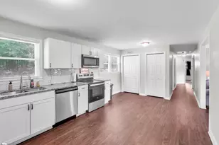 114 Fair Dr, Clinton, SC 29325 - Photo 12