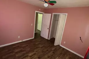 204 Harwood Dr, Hopkins, SC 29061 - Photo 2