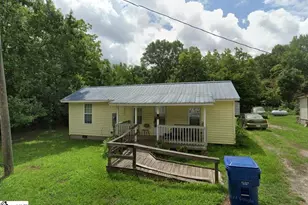 117 Williams St, Woodruff, SC 29306 - Photo 1