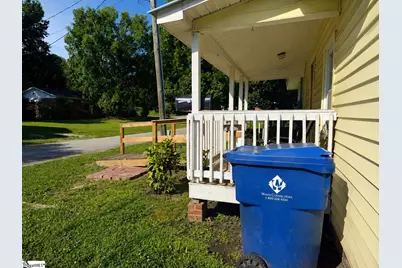117 Williams Street, Woodruff, SC 29306 - Photo 2