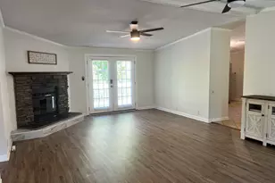 100 Wrentree Dr, Easley, SC 29642 - Photo 8