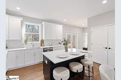 711 Rockcliffe Street, Greenville, SC 29617 - Photo 6