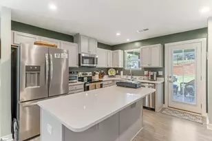 406 Aldworth Ln, Fountain Inn, SC 29644 - Photo 10