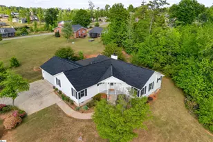 200 Leila St, Seneca, SC 29678 - Photo 4