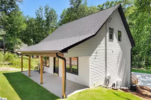 234 Brookview Cir, Easley, SC 29642 - Photo 4