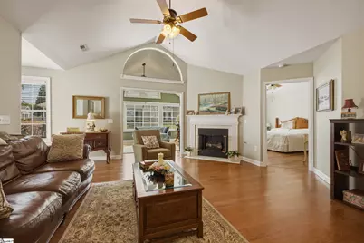 124 Ravines Lane, Spartanburg, SC 29301 - Photo 8