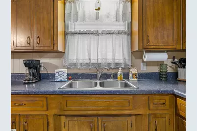 884 Beverly Drive, Spartanburg, SC 29303 - Photo 18