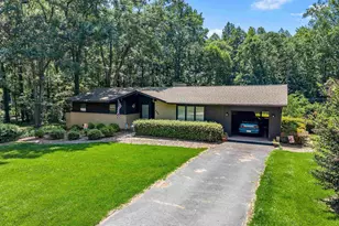 884 Beverly Dr, Spartanburg, SC 29303 - Photo 2