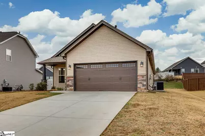 18 Forest Ridge Way, Greenville, SC 29617 - Photo 2