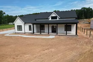 58 Quail Rd, Gray Court, SC 29645 - Photo 2