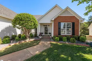 10 Kentucky Derby Ct, Greenville, SC 29615 - Photo 2