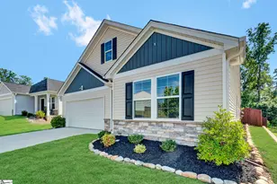 404 Anna Gray Cir, Easley, SC 29640 - Photo 2
