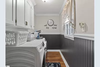 401 E Rutledge Avenue, Gaffney, SC 29340 - Photo 24