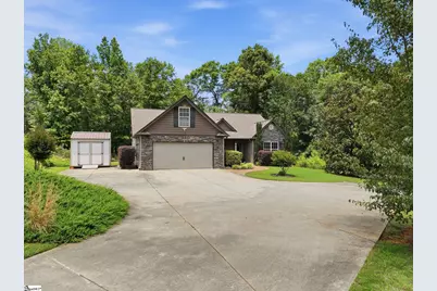 125 C and S Drive, Greer, SC 29651 - Photo 2